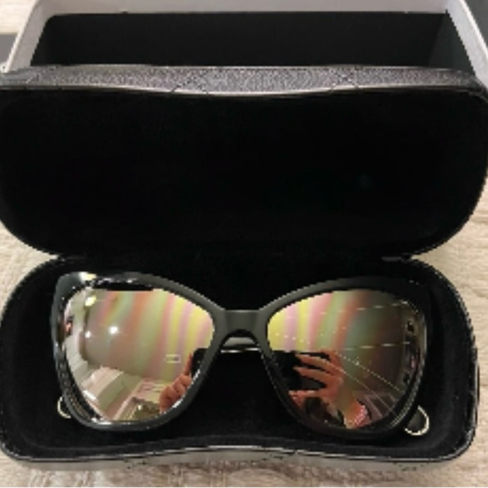 Authentic CHANEL Sunglasses Black Gold Mirror Butterfly Cat Eye